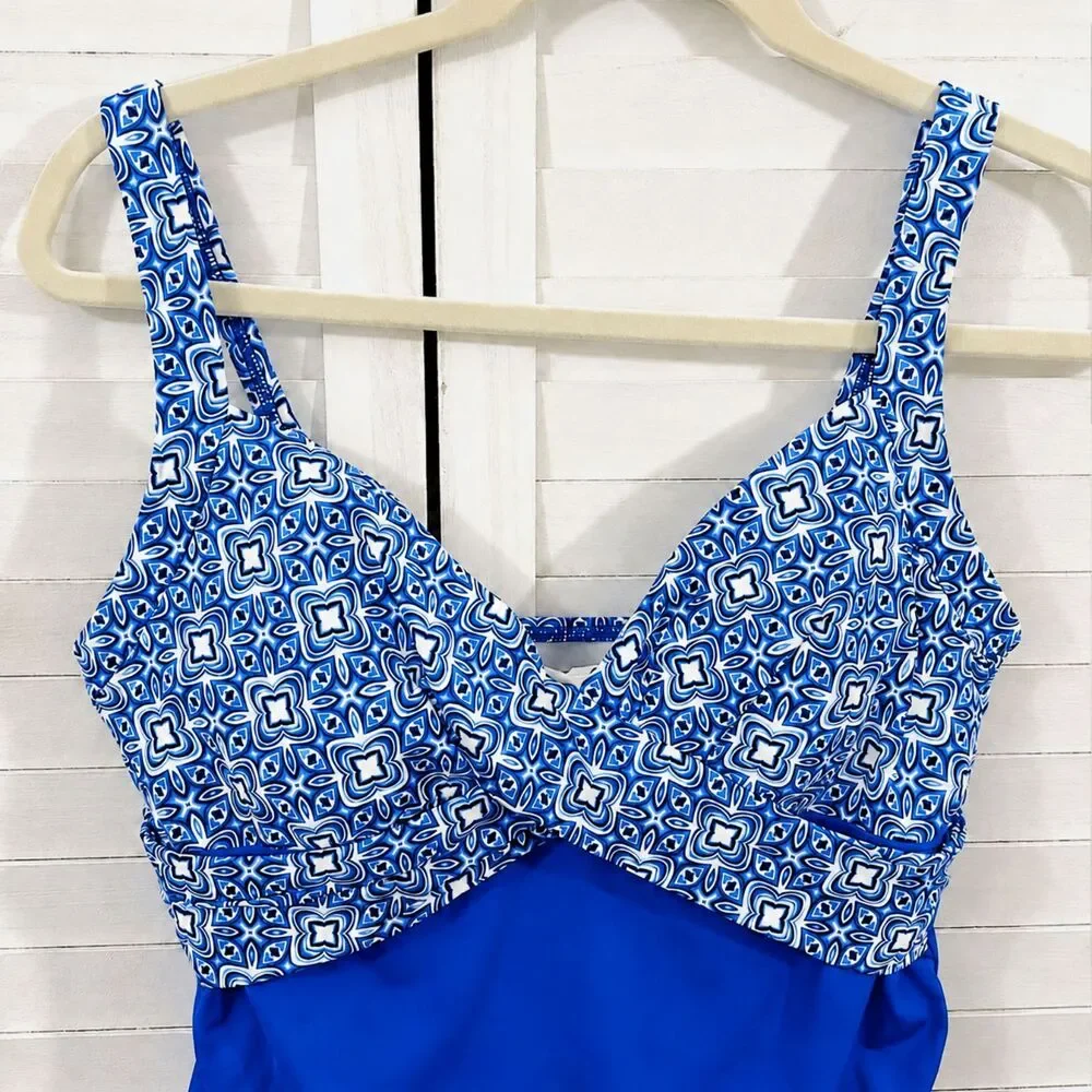Lands' End Blue Underwire Tankini Top Size 10 NWOT